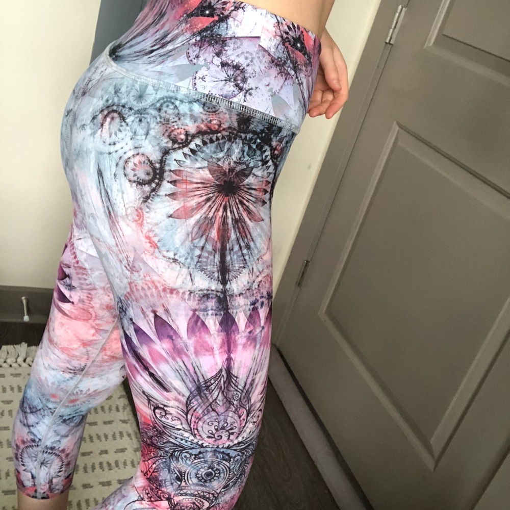Yoga pants for sale